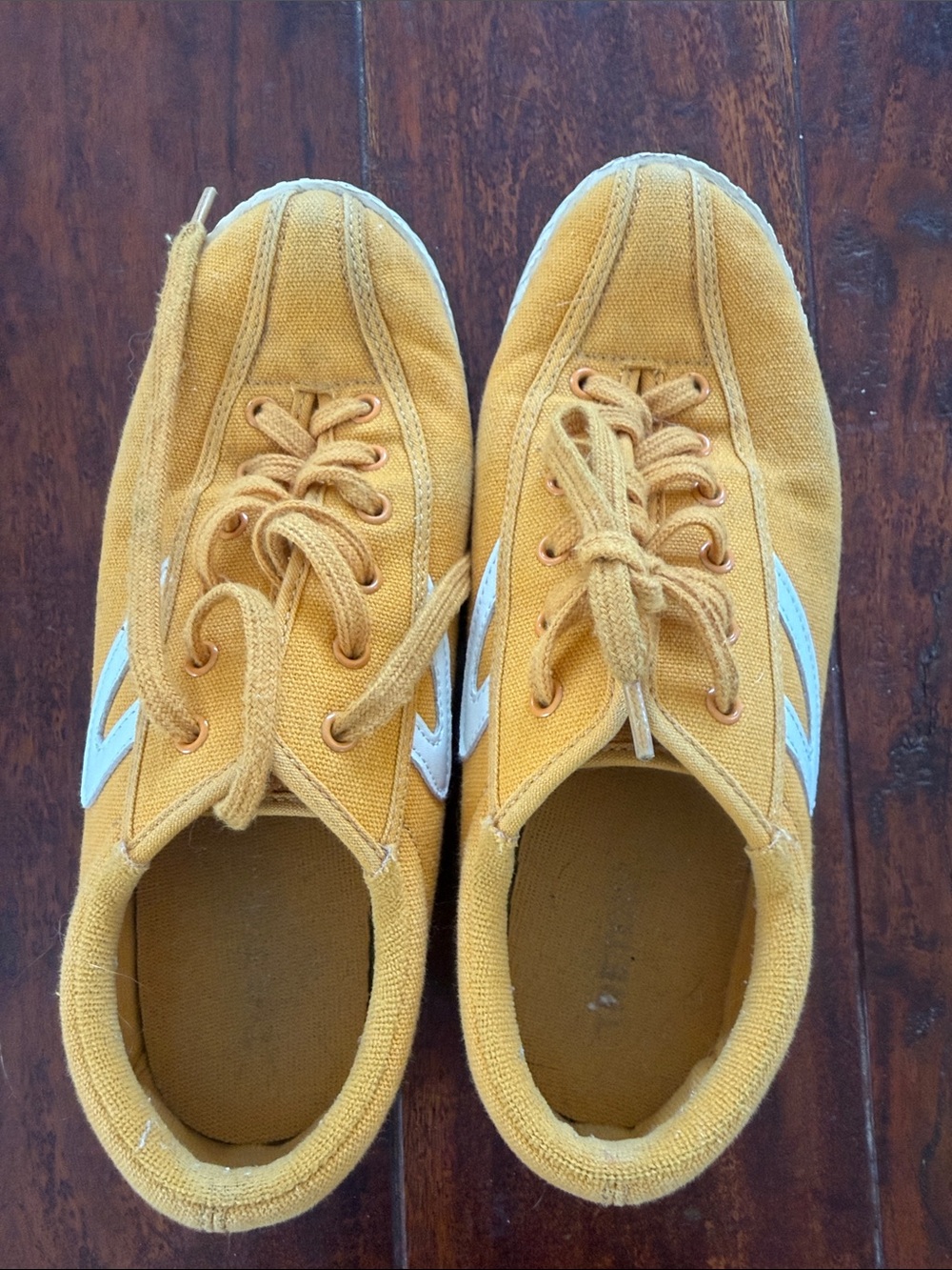 Tretorn Mustard Yellow Canvas Lace-Up womens Sneakers